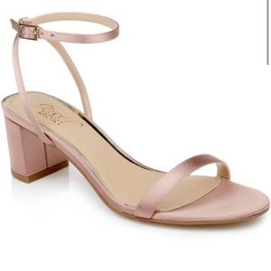 Jewel Badgley Mischka® Danni II Heels Blush
